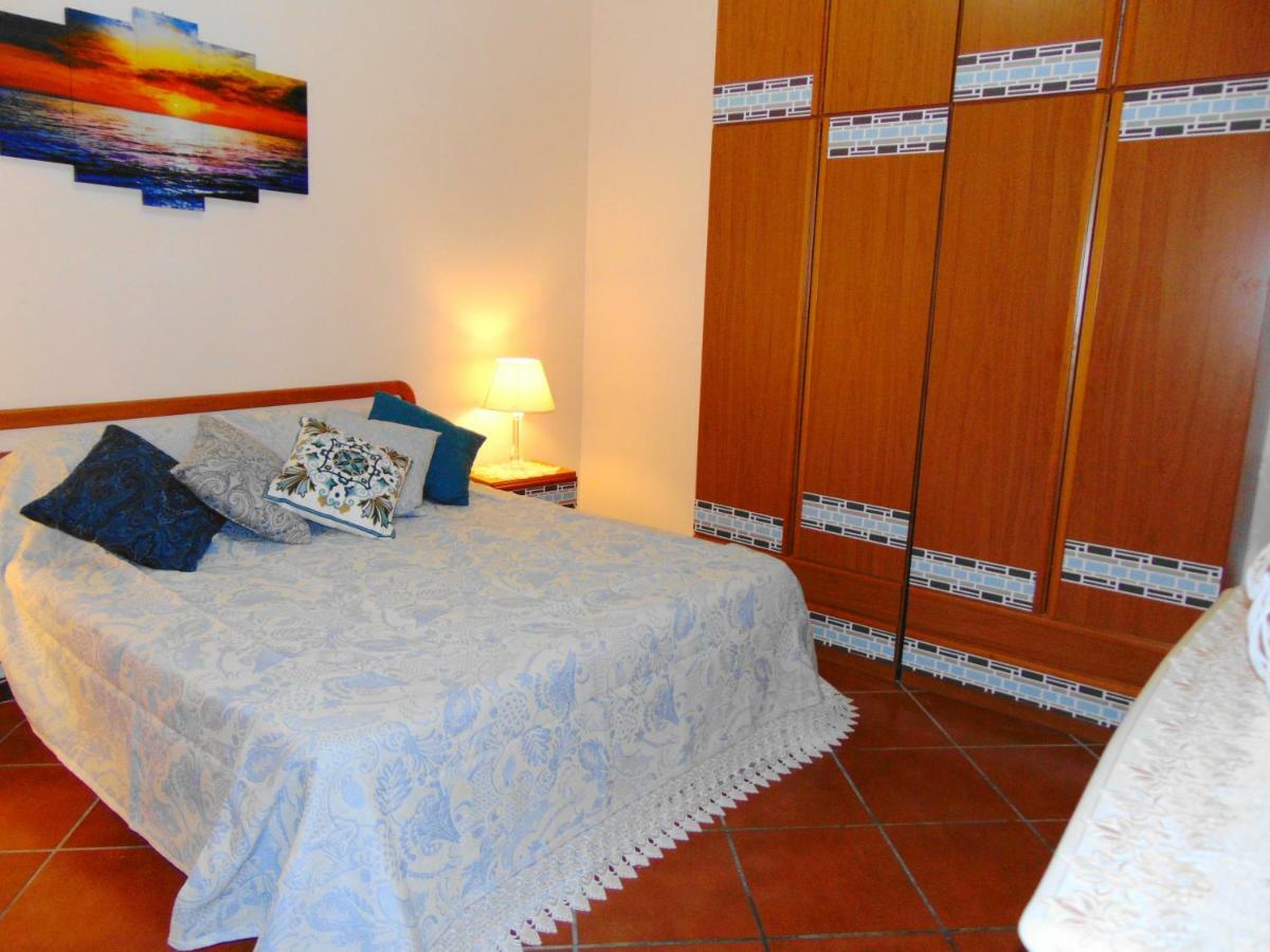 Villa Antonio Calderisi Весте Екстериор снимка